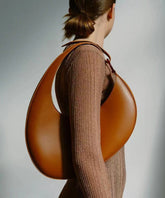 Brown Versatile Oval Large Capacity Shoulder Bag