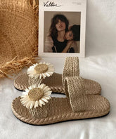 Handmade Grass Woven Flower Beach Slippers
