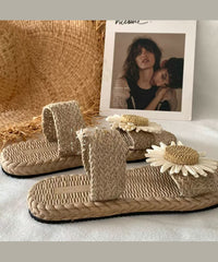 Handmade Grass Woven Flower Beach Slippers