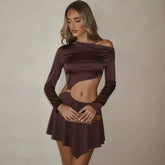 Open-Necked Dress With Exposed Midriff