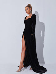 Bernice Long Sleeve Gloves Velvet Maxi Dress In Black