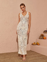 Henrik V Neck Hollow Maxi Dress