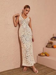 Henrik V Neck Hollow Maxi Dress