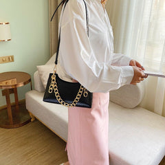 Hanna Chain Crossbody Bag