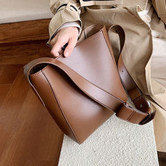 Harper Shoulder Bucket Bag