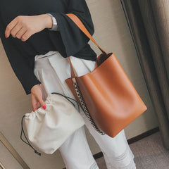 Fauro Chain Bucket Shoulder Bag