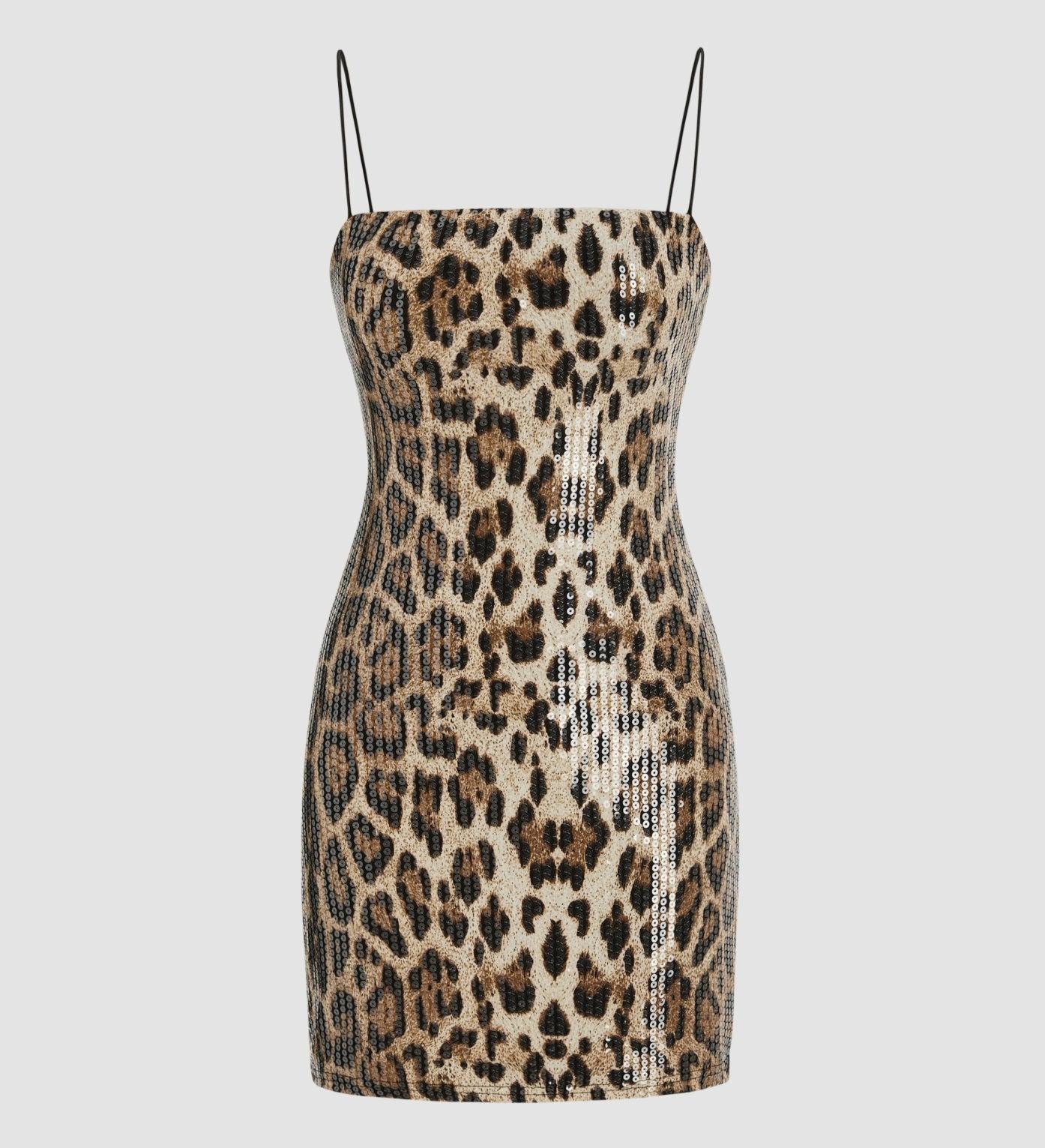 Vestido mini con estampado de leopardo y lentejuelas preparado para cualquier cosa