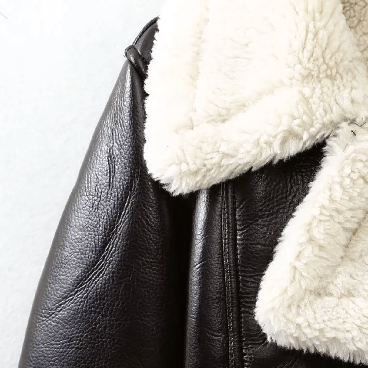 Finding Treasure – Jacke mit Revers aus Lammwolle