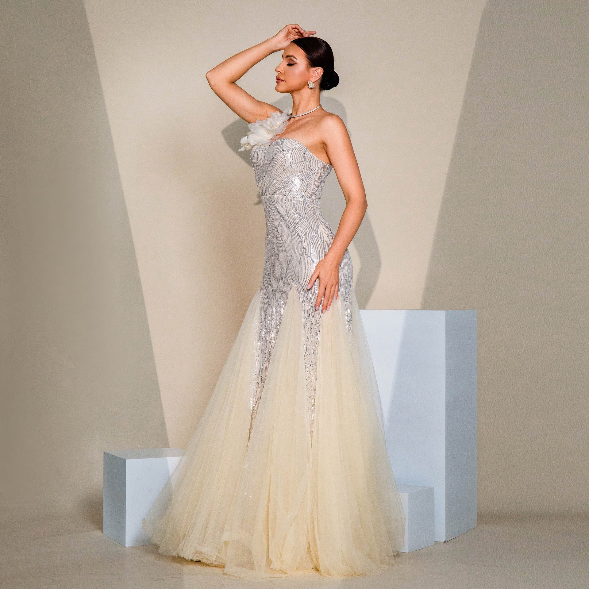 Slim Fit Hip-hugging Sequined Slit Banquet Evening Dress