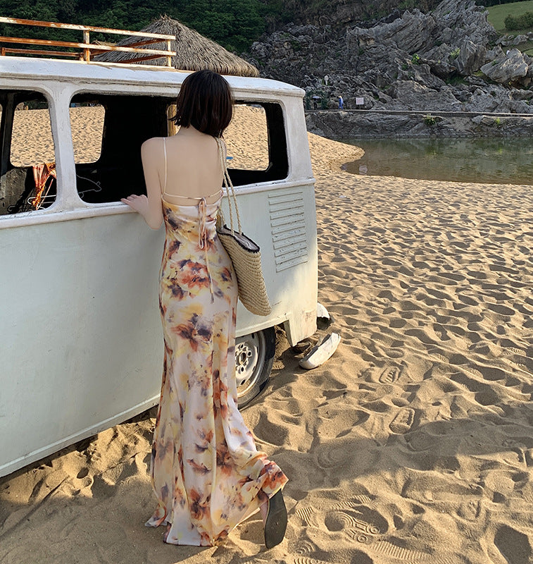 Vintage Print Halter Neck Fishtail Trim Sleeveless Maxi Dress - Apricot