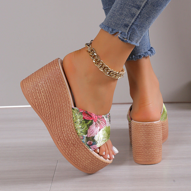 Printed Platform Sandal