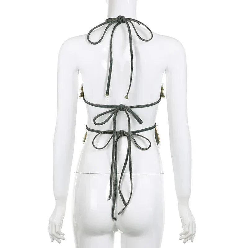 Top halter con estrella de mezclilla cruda de Tangible Existence