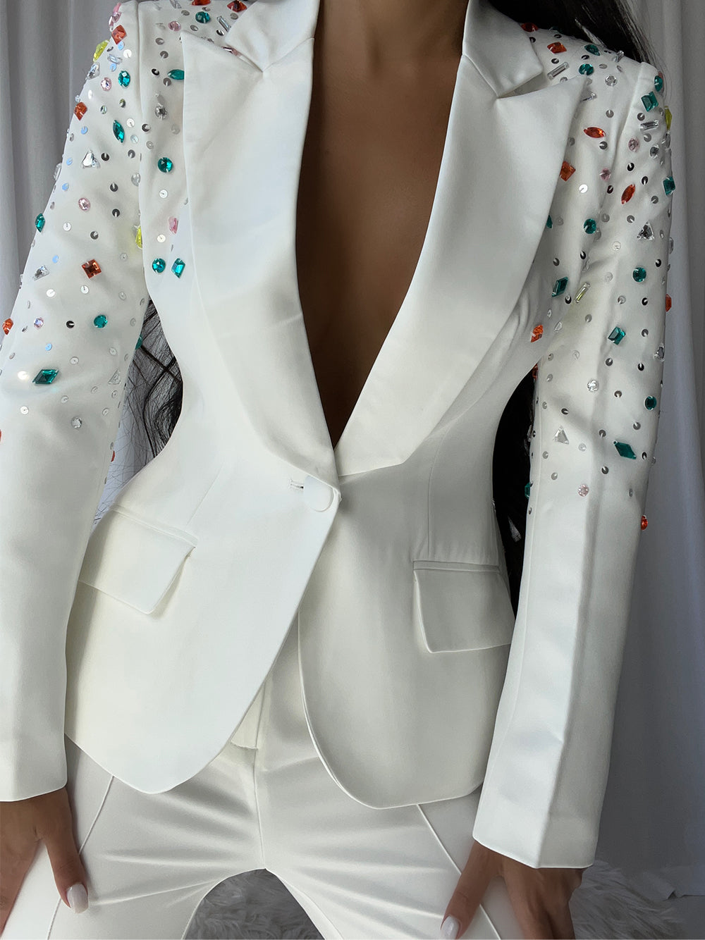 Conjunto de blazer y pantalón DIAMATE en blanco