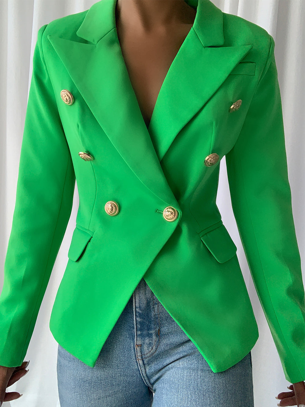 Blazer cruzado en verde cazador