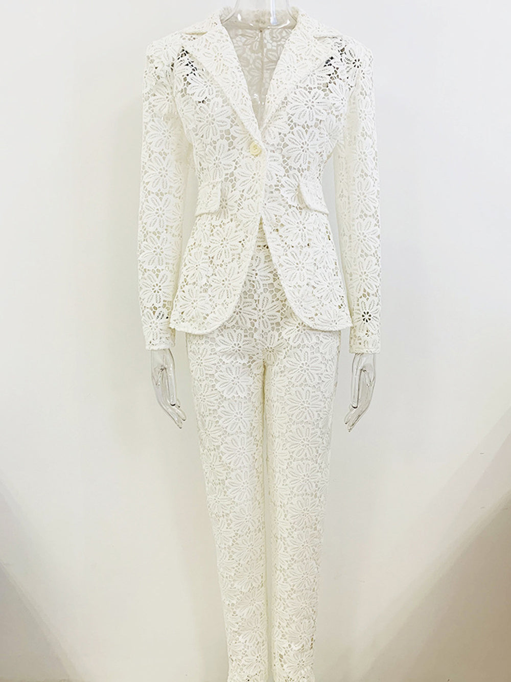 Conjunto de blazer y pantalón ERINE en blanco