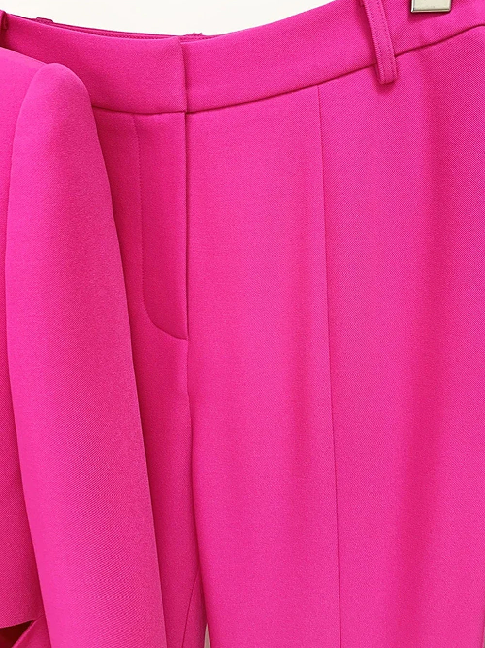 COUPERA – Blazer- und Hosenset mit Cut-outs in Fuchsia