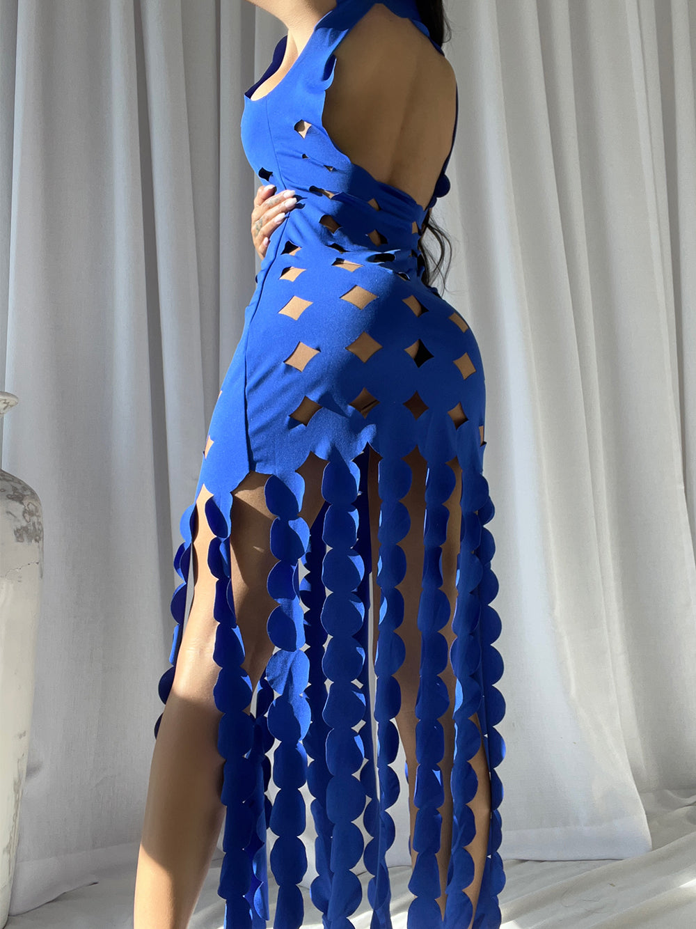 CERA – Maxikleid mit Fransenapplikation in Blau