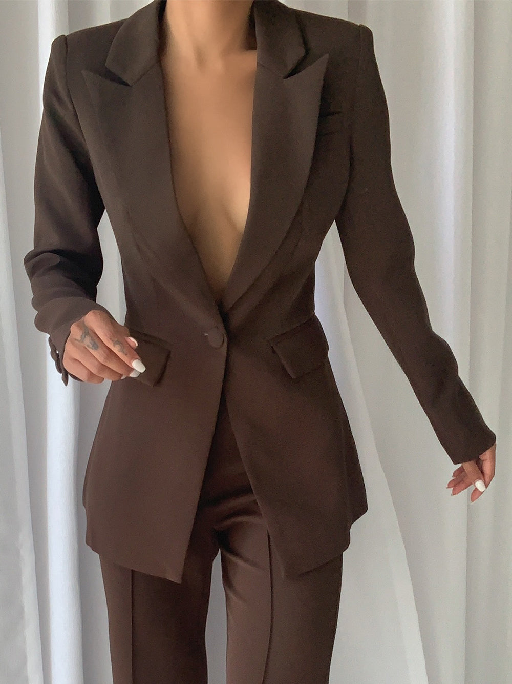 NAOMA Blazer &amp; Schlaghose Set in Braun