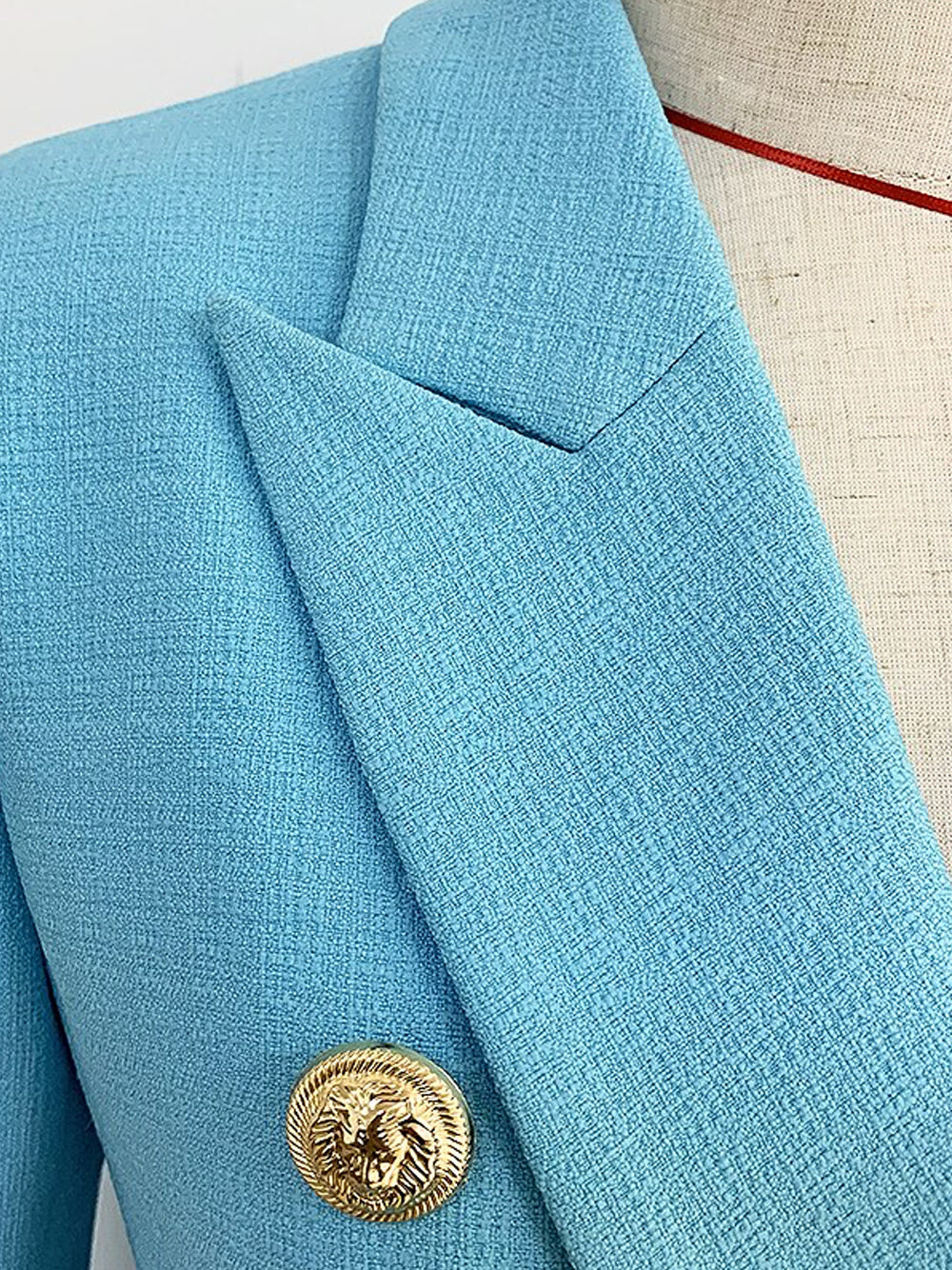 Zweireihiger Blazer in Hellblau