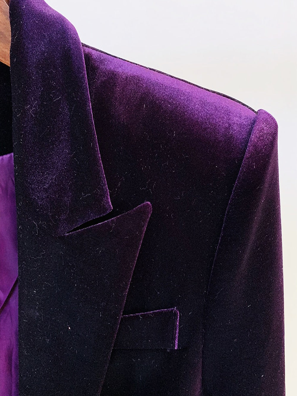 Conjunto de blazer de terciopelo y pantalón acampanado HINIYA en morado