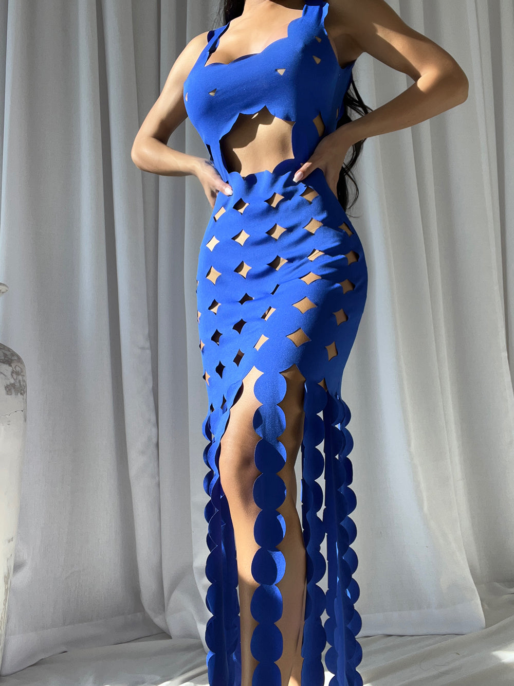 CERA – Maxikleid mit Fransenapplikation in Blau