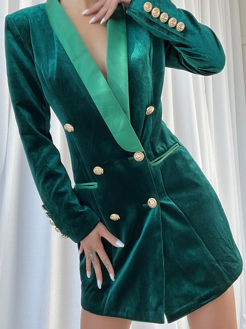 Vestido blazer de terciopelo LAPELE en verde