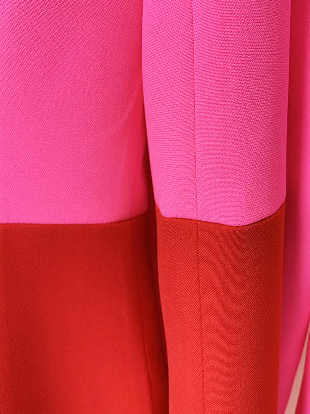 PETELE Blazer & Pants Set In Pink & Red