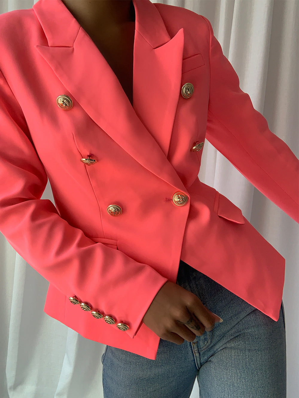 Blazer cruzado en rosa