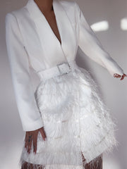 Vestido de plumas FIFTH AVE en blanco