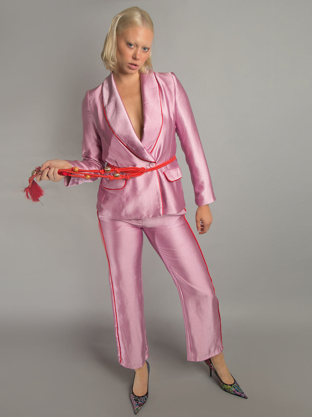 Conjunto de pijama de satén con blazer y pantalón a juego en rosa 