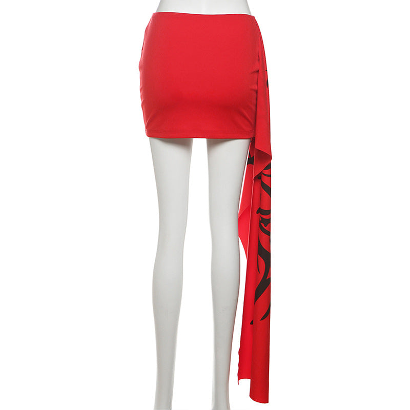 Short Skirt With Small Flowing Ribbons Around The Waist