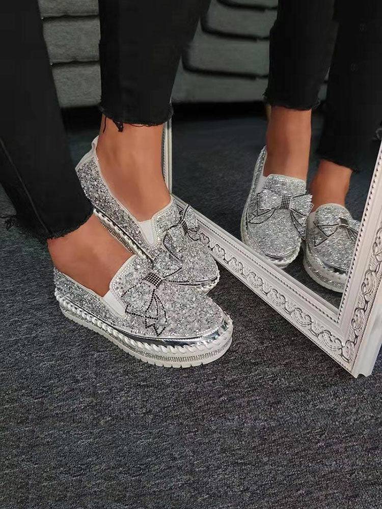 Loafer-Schuhe mit Schleife und Strass