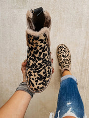 Botines con cremallera trasera de leopardo