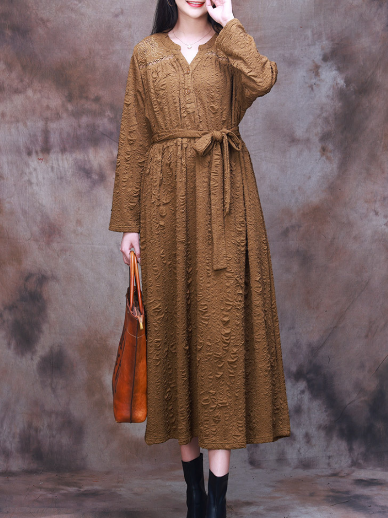 Klassisches A-Linien-Kleid im Vintage-Stil mit Gürtel und Seitentaschen