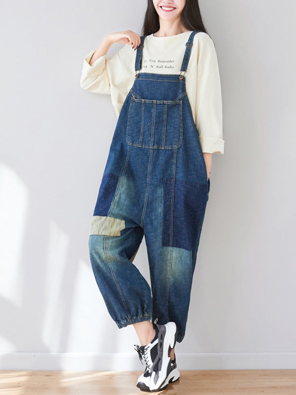 Die Kellianne Latzhose aus Denim mit Patches