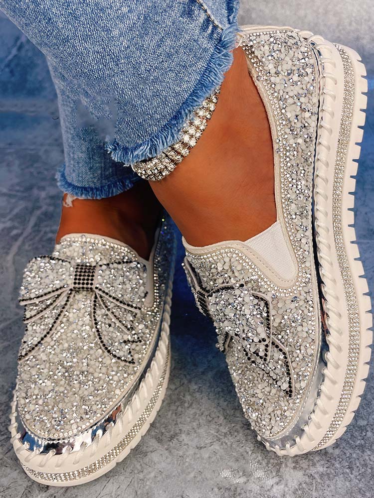 Mocasines con lazo y diamantes de imitación