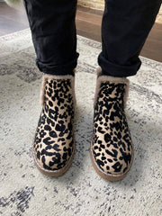 Botines con cremallera trasera de leopardo