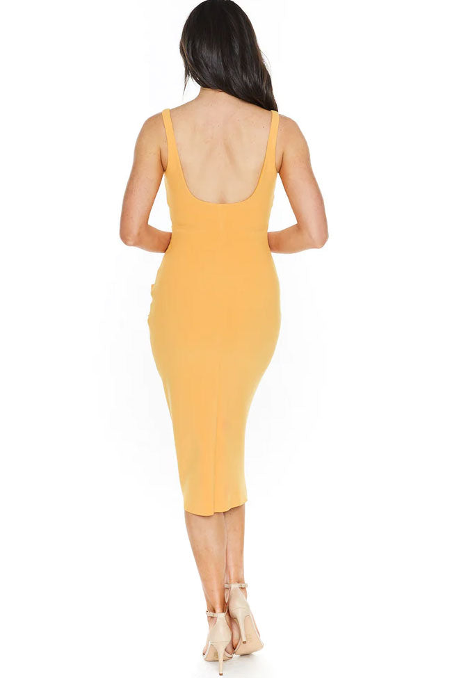 Elegante vestido midi ajustado sin mangas con escote cuadrado y ribete fruncido - Amarillo