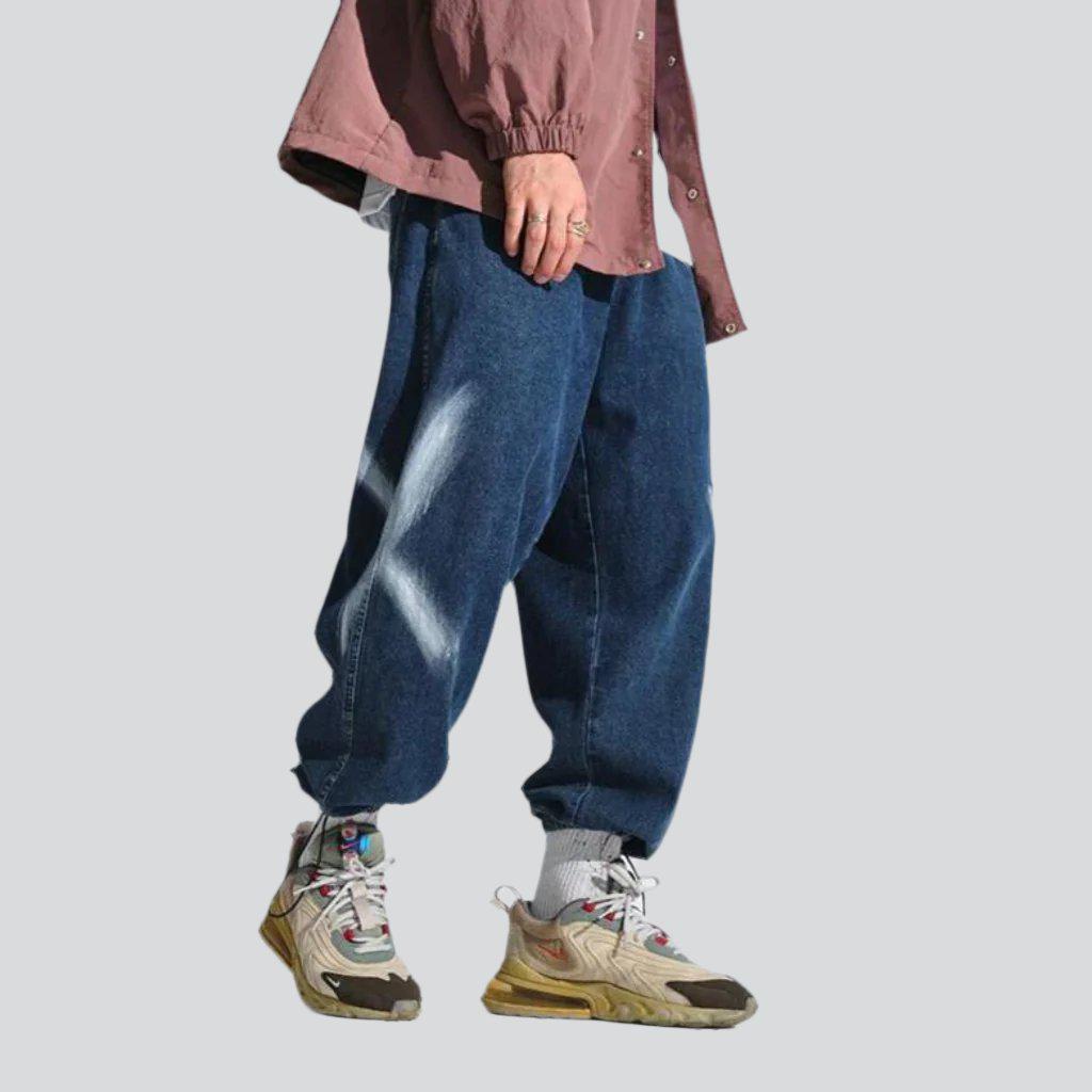 Baggy-Jeans für Herren mit X-Seiten-Print