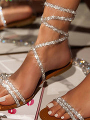 Sandalias planas con tiras y diamantes de imitación