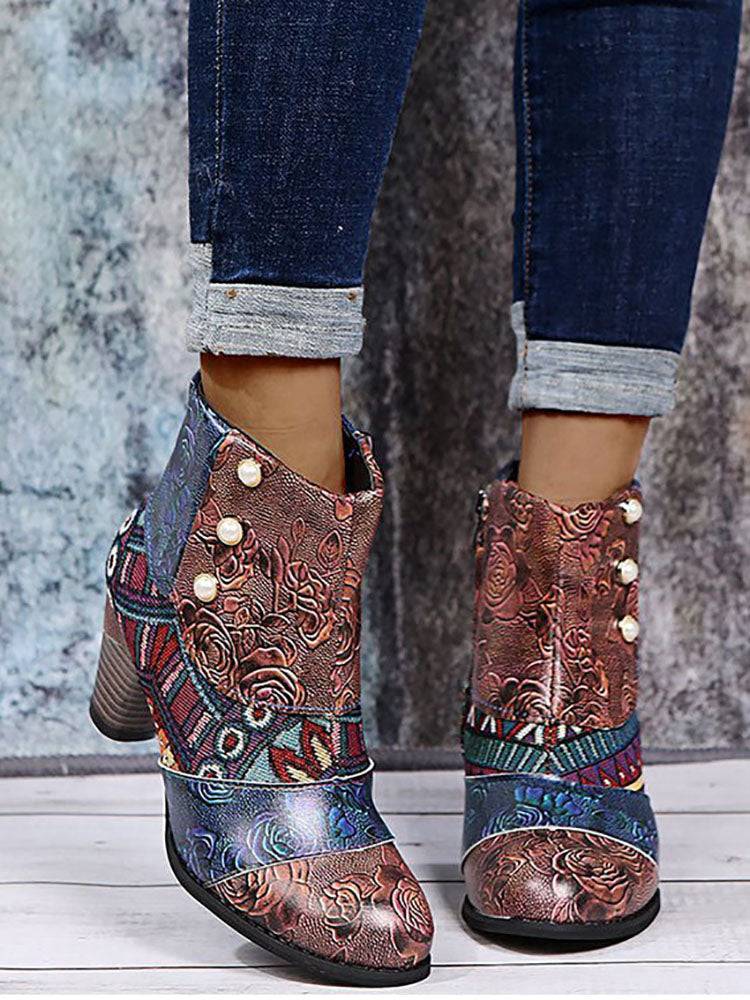 Zapatos de tacón alto con costuras bohemias de cuero