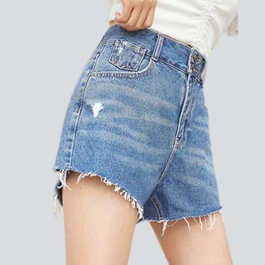 Weite, verkürzte Jeansshorts