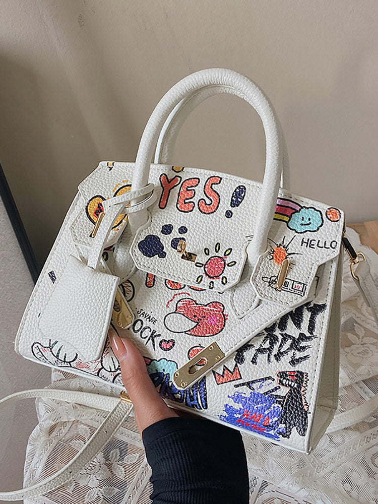 Bolso bandolera con grafiti