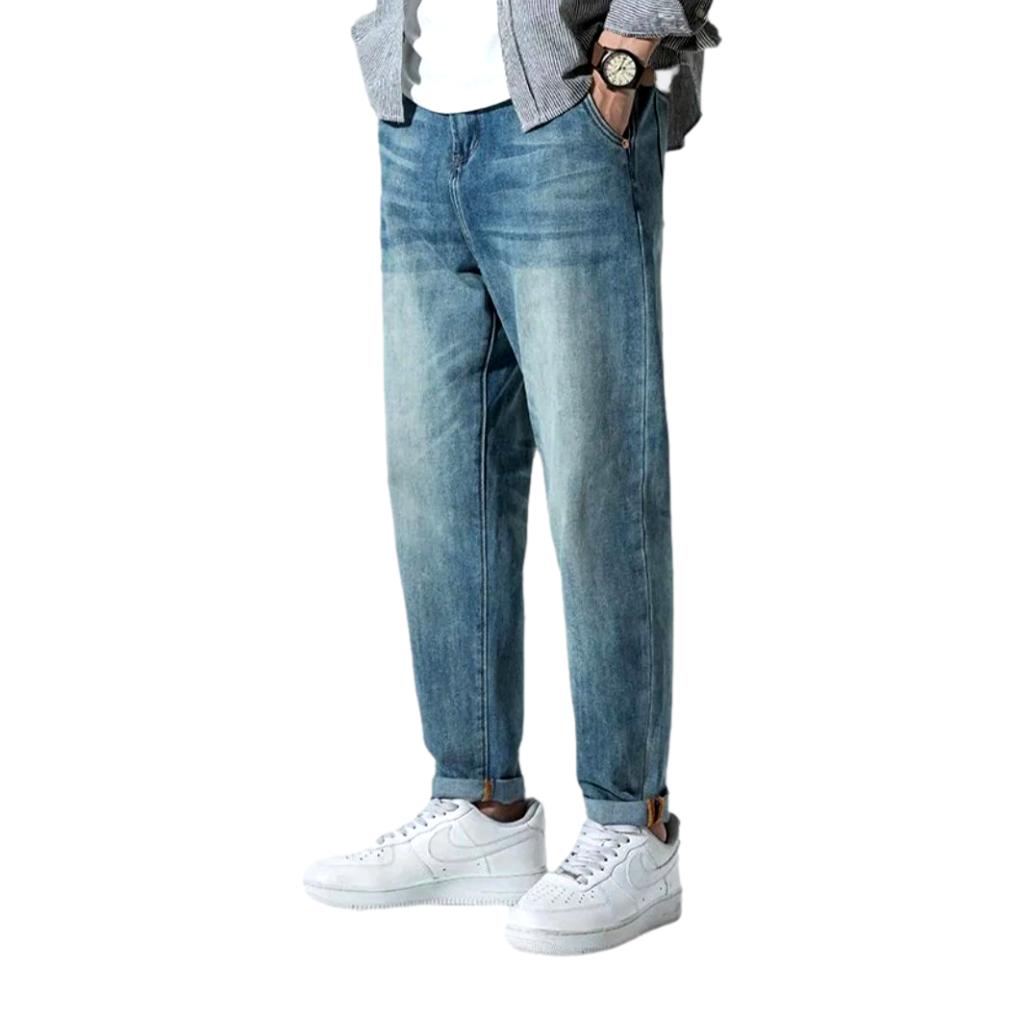 Herren-Baggy-Jeans mit Schnurrbart