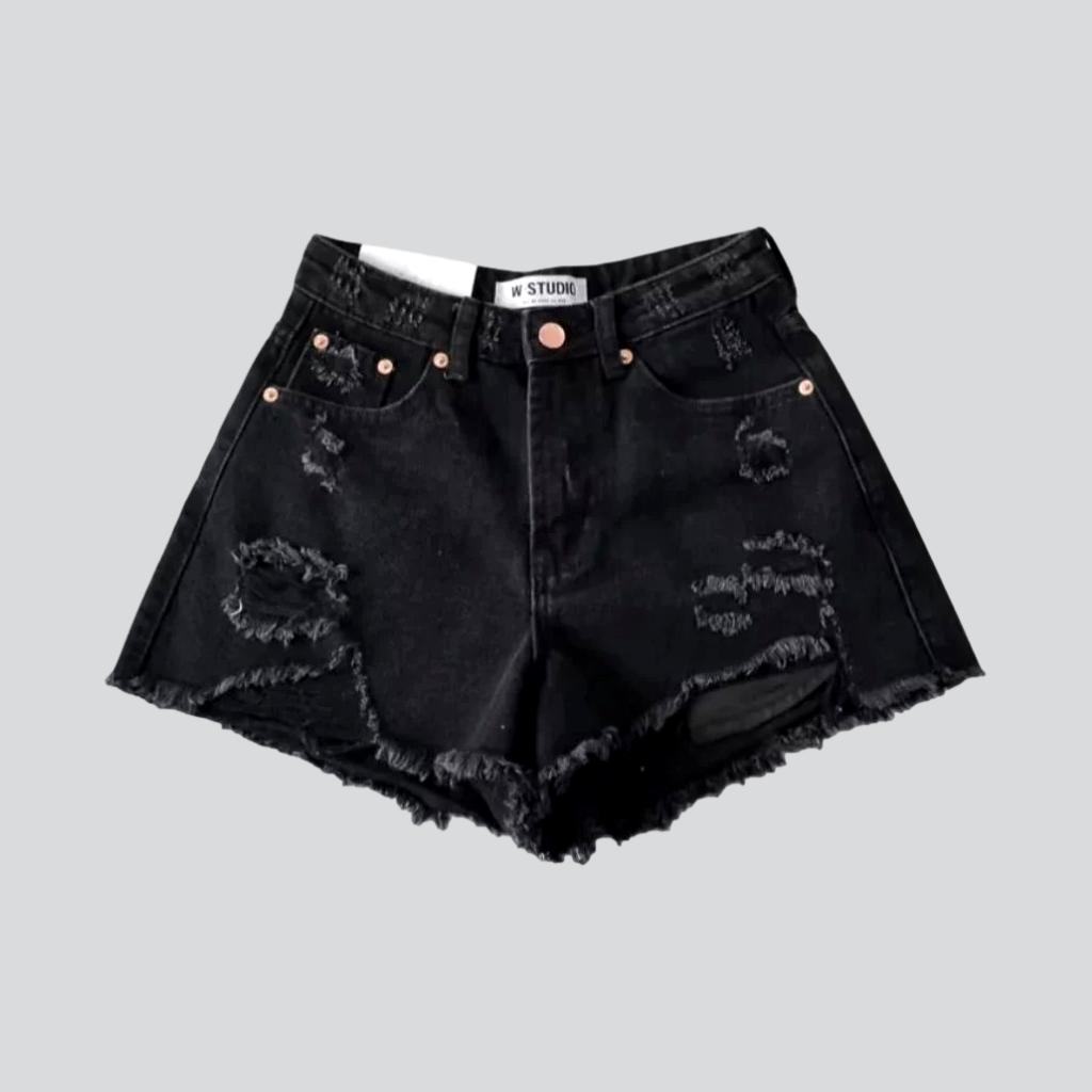 Distressed-Jeansshorts im Y2k-Stil