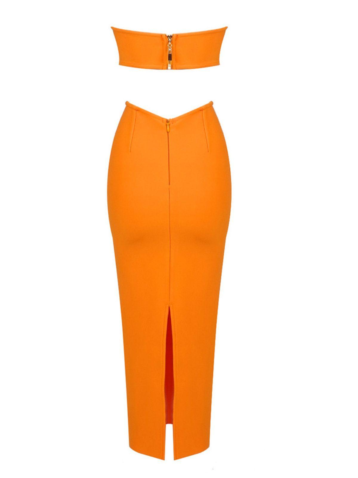 Sinead – Trägerloses Bandage-Kleid mit Cut-outs in Orange 