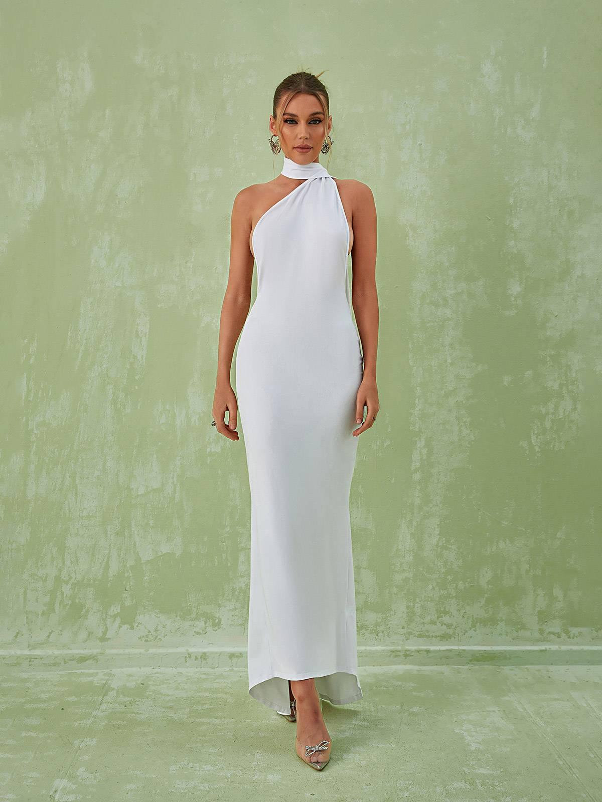 Toula Backless Maxi Dress In White