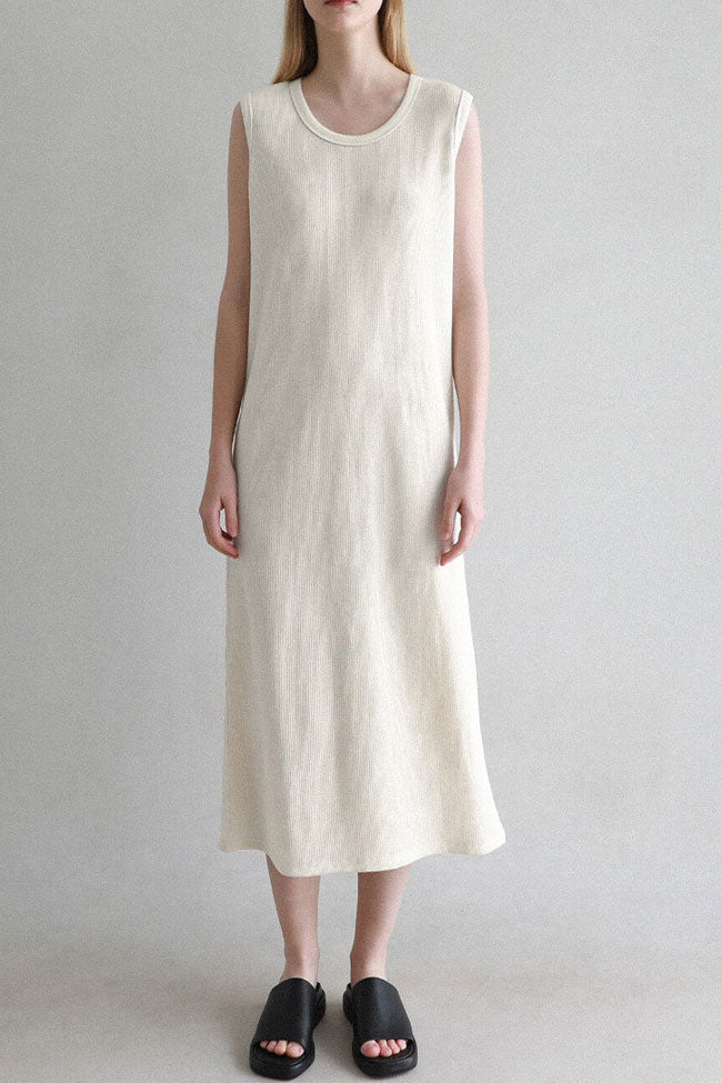 Gemütliches, strukturiertes Sommer-Midikleid aus Baumwollmischung - Off White