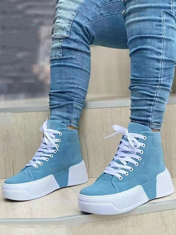 High-Top-Sneakers aus Wildleder mit Schnürung