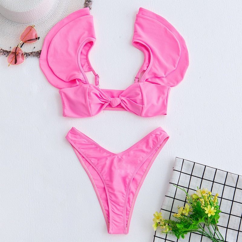 Conjunto de bikini con nudo frontal y volantes Lya